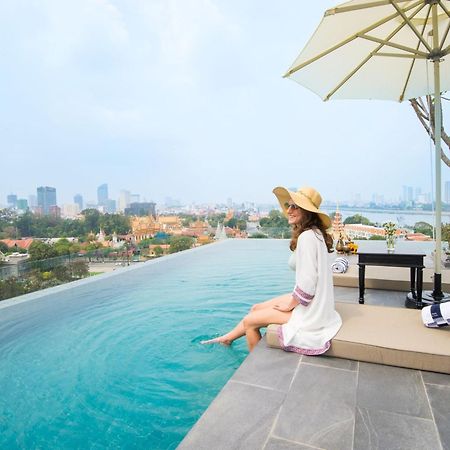 Glow Park Hotel Grand Royal Palace Phnom Penh Dış mekan fotoğraf